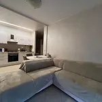 Cozy 3-room Appartement San Remo