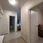 Cozy 3-room 公寓